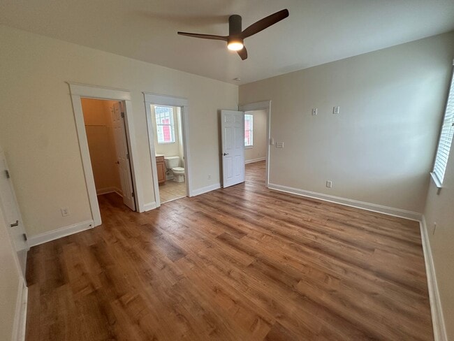 Building Photo - Market Common - Available Now!
