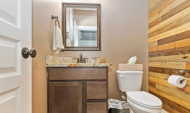 Building Photo - 7030 W Werner Dr