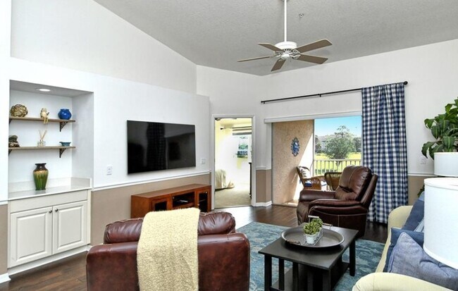 Building Photo - 5360 Hyland Hills Ave