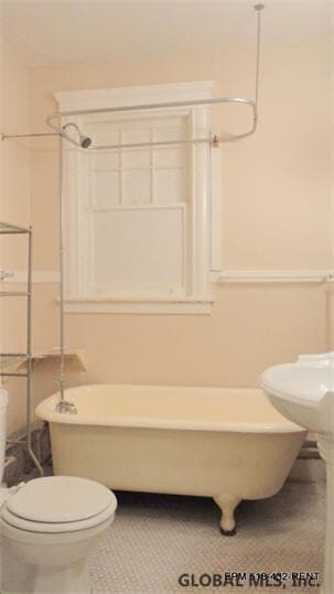 Building Photo - 566 Park Ave