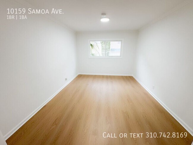 Building Photo - 10159 Samoa Ave