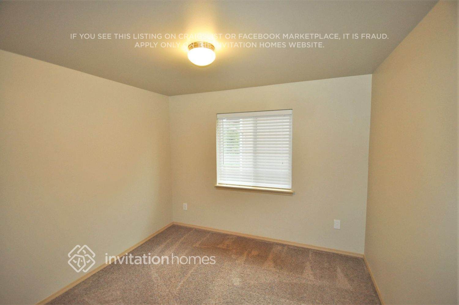 Building Photo - 6809 81st Dr NE