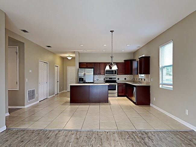 Building Photo - 3821 Enchantment Ln