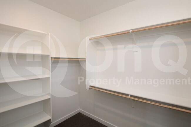 Building Photo - 18032 W Elizabeth Ave