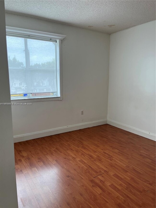 Building Photo - 4720 NW 114th Ave
