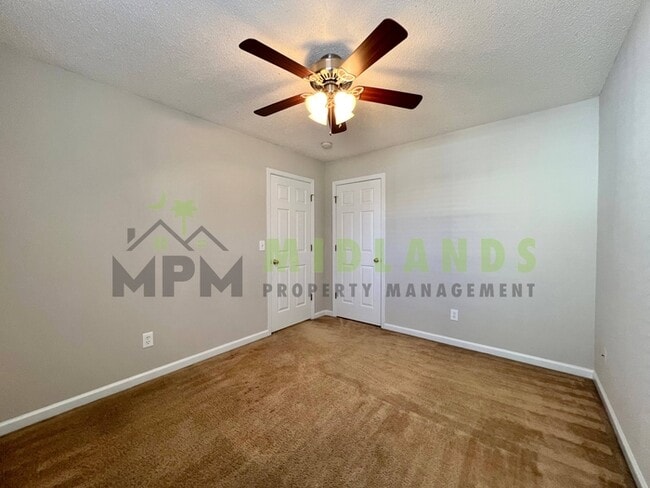 Building Photo - 139 Arthurdale Dr