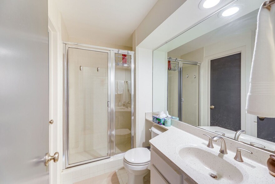 Building Photo - 1735 Spyglass Dr