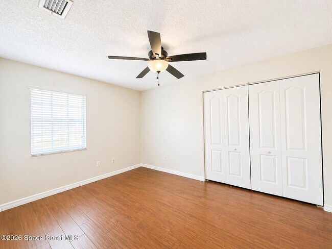 Building Photo - 270 Quail Dr
