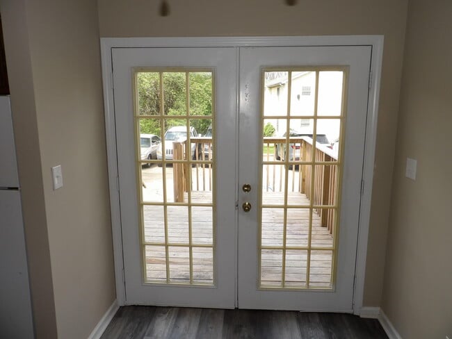 Building Photo - 432 Harrodsburg Ln