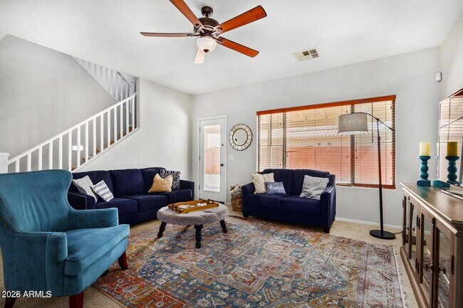 Building Photo - 939 E Sourwood Dr