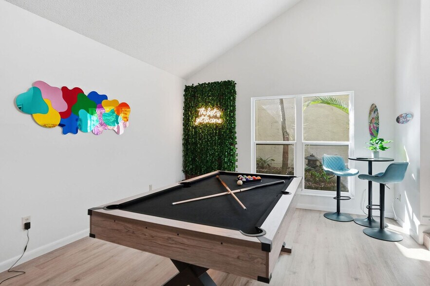 Building Photo - 13609 Heritage Way