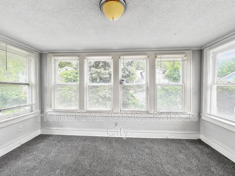 Building Photo - 3539 Bellefontaine Ave