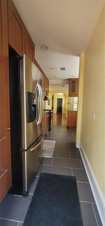 Building Photo - 3026 Burlington Ave N