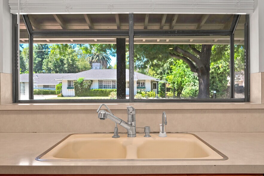 Building Photo - 2832 Scandia Way