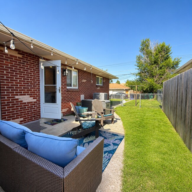 Building Photo - 3632 Grape St