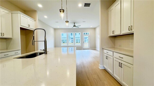 Building Photo - 2594 Alcovy Trl NE
