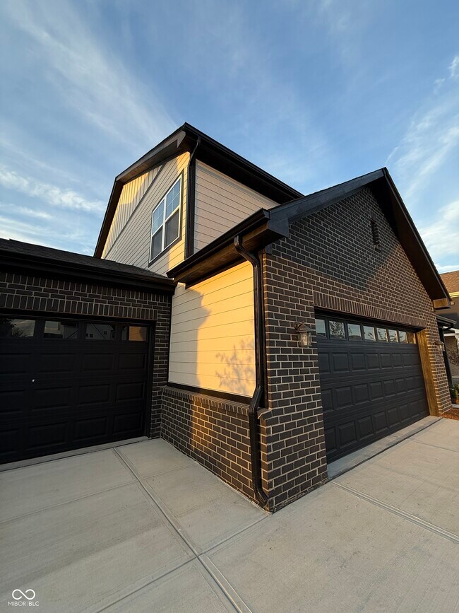 Building Photo - 20130 Allegheny Ln