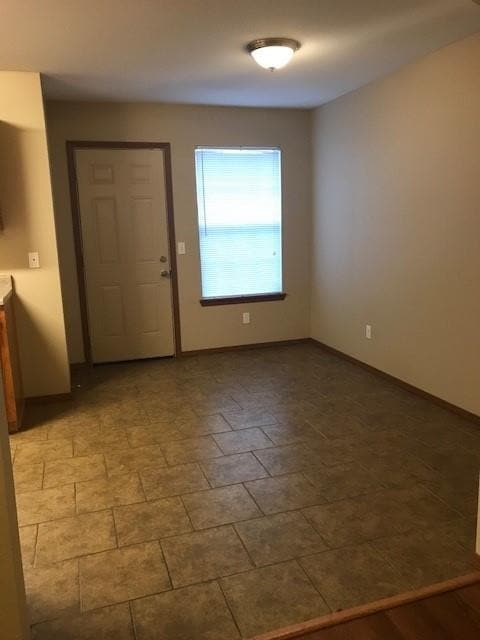Building Photo - 4204 SW Chapelstone Ave