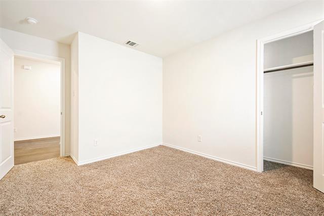 Building Photo - 941 Fueller Dr