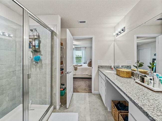 Building Photo - 5441 Elmview Xing