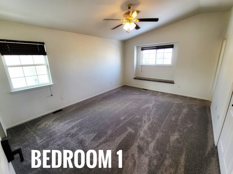 Building Photo - 3620 Richmond Dr