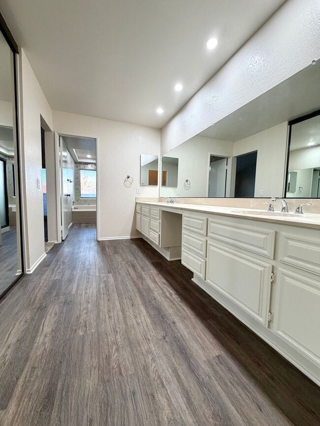 Building Photo - Claremont PUD For Lease