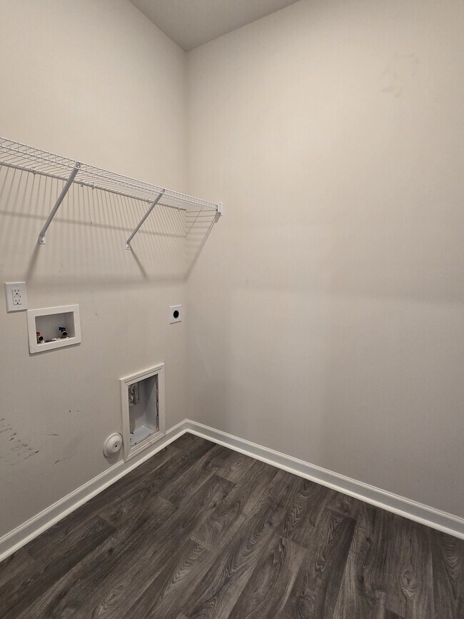 Building Photo - 276 Olivia Ct