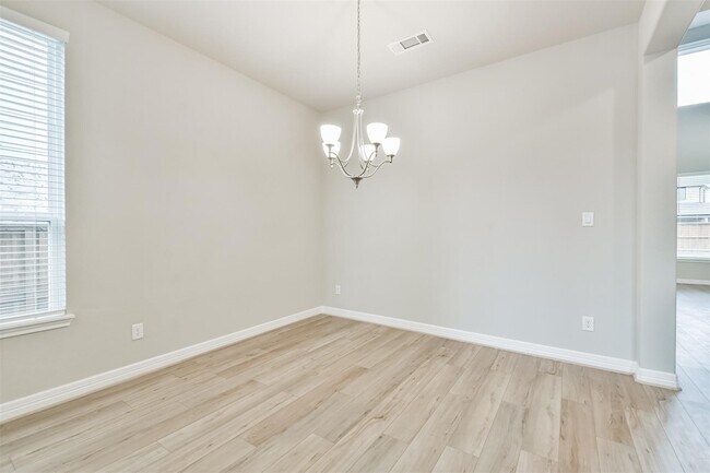 Building Photo - 8211 Chartres Wind Dr
