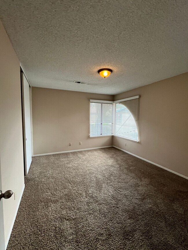 Building Photo - 3 Bedroom Home Coming Soon!