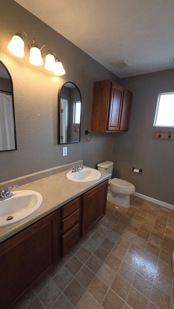 Building Photo - 11844 Pei Grove