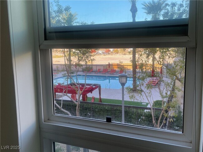 Building Photo - 2405 W Serene Ave