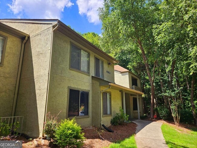 Building Photo - 245 Seasons Pkwy