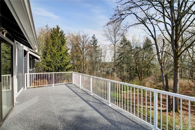 Building Photo - 3bd/2.5ba Bellevue House