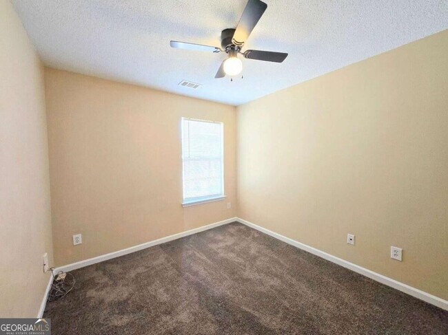 Building Photo - 119 Odyssey Dr NW