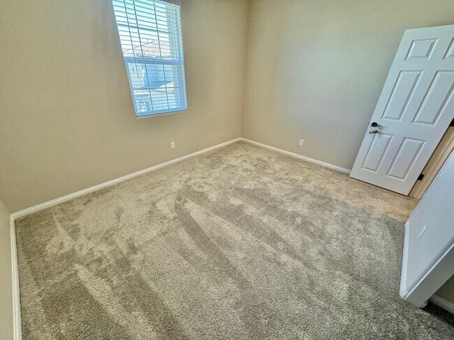 Building Photo - RICHMOND AMERICAN DESIGNER HOME FEATURING ...