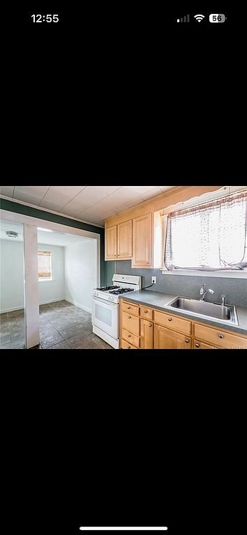 Building Photo - 33 Lockwood Terrace