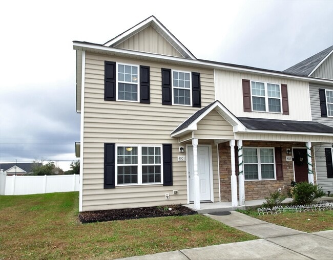 Primary Photo - 4001 Grandeur Ave