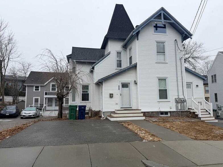 Building Photo - 341 Linwood Ave