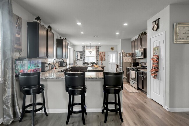 Building Photo - 3555 Cannon Dr