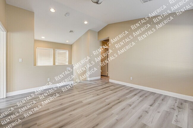 Building Photo - 3763 Van Ness Ave