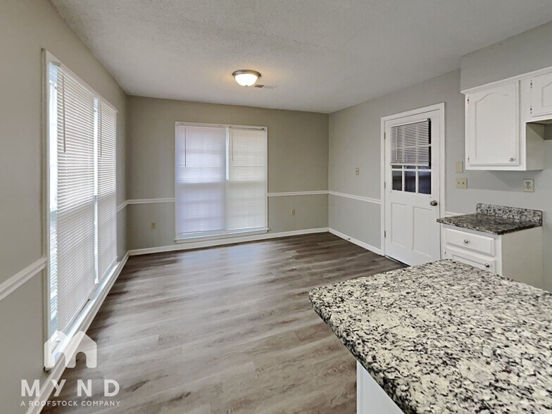 Building Photo - 7843 Freehold Dr