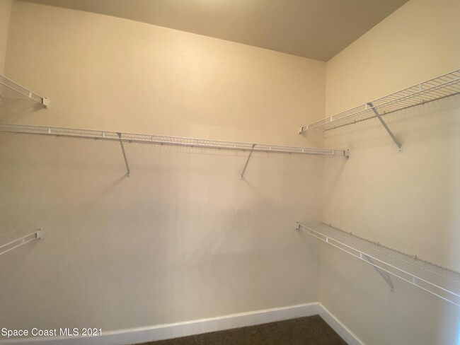 Building Photo - 6421 Borasco Dr