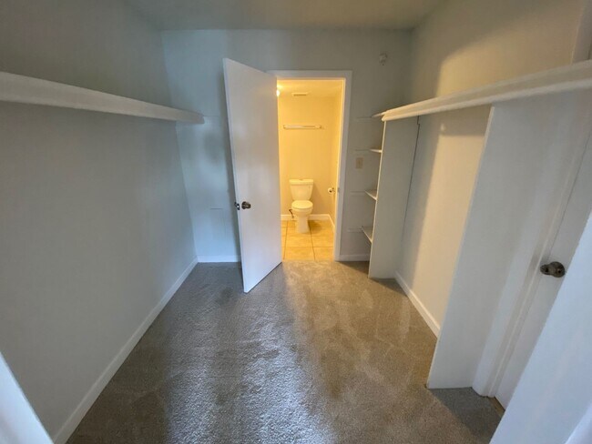 Building Photo - Newly Remodeled 1 bedroom/1 bath in Altamo...