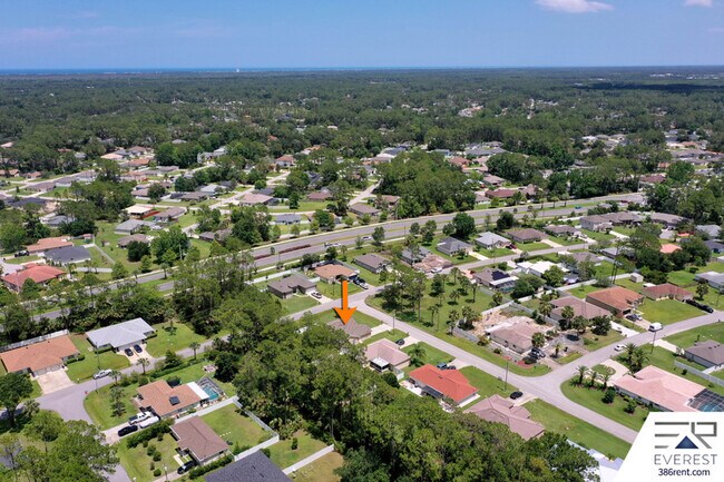Building Photo - 25 Rainbrook Dr