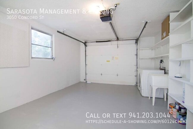 Building Photo - 3050 Concord St