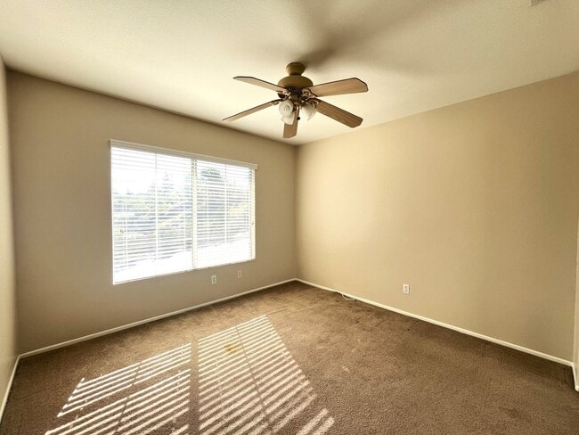 Building Photo - 4130 Prairie Dunes Dr