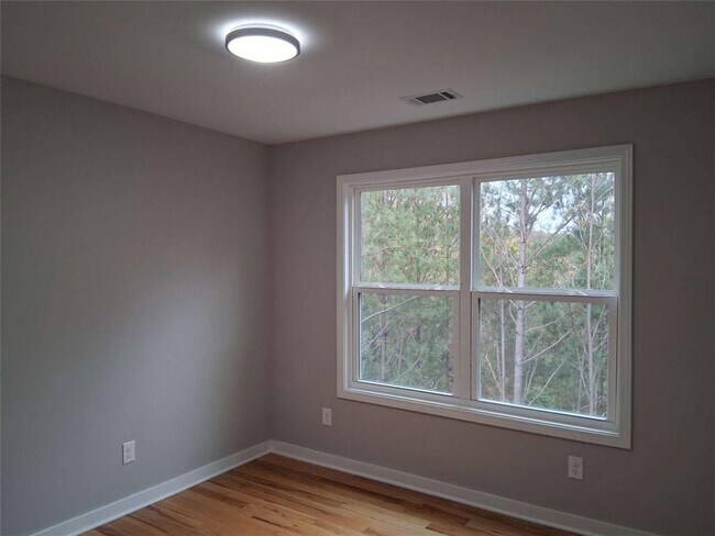 Building Photo - 3180 Tackett Rd