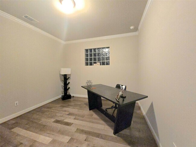 Building Photo - 5715 Caper Shores Ln