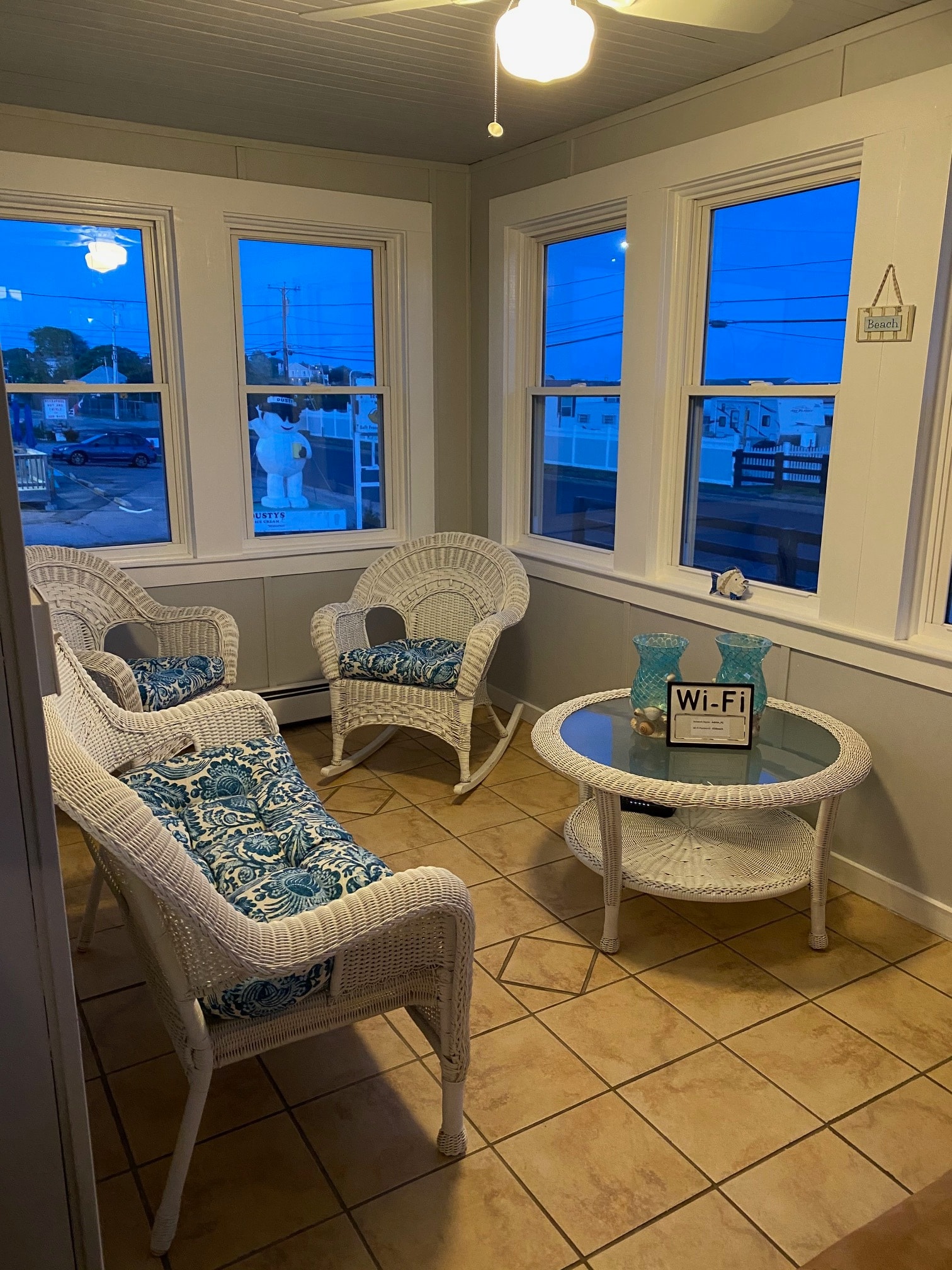 Sunroom - 656 Atlantic Ave