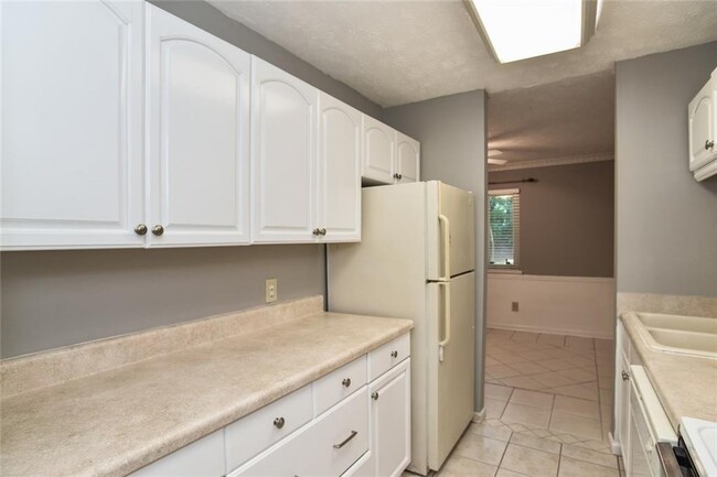 Building Photo - 2545 Lawrenceville Hwy